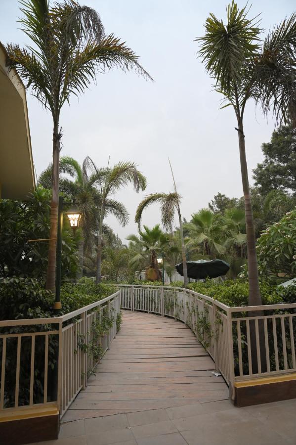 Kamal Resorts - The Luxury Of Being Yourself Лудхиана Экстерьер фото