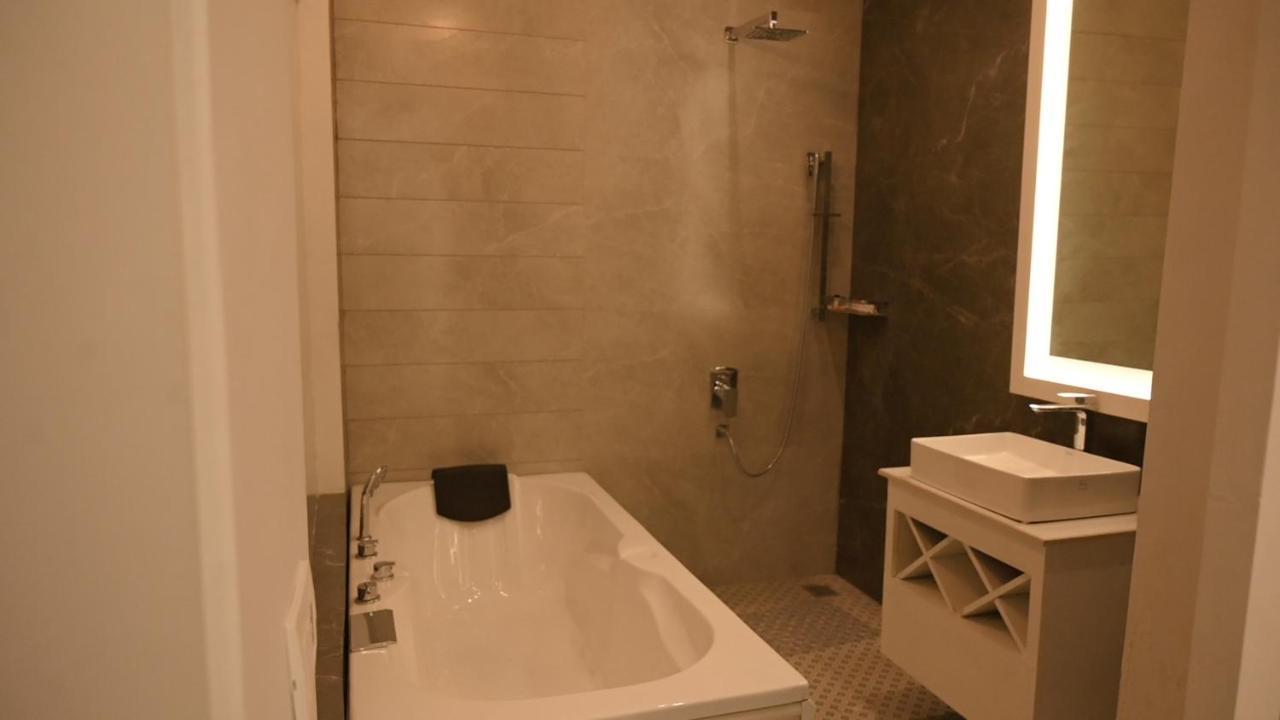 Kamal Resorts - The Luxury Of Being Yourself Лудхиана Экстерьер фото
